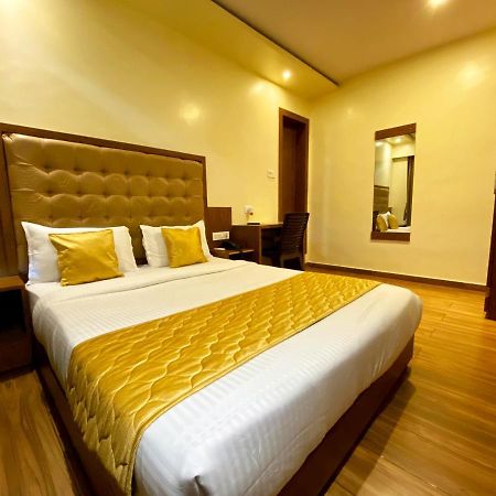 Hotel Pearl'S Bkc Inn- Near Trade Centre, Visa Consulate Bombay Extérieur photo