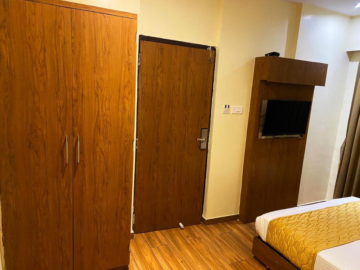 Hotel Pearl'S Bkc Inn- Near Trade Centre, Visa Consulate Bombay Extérieur photo