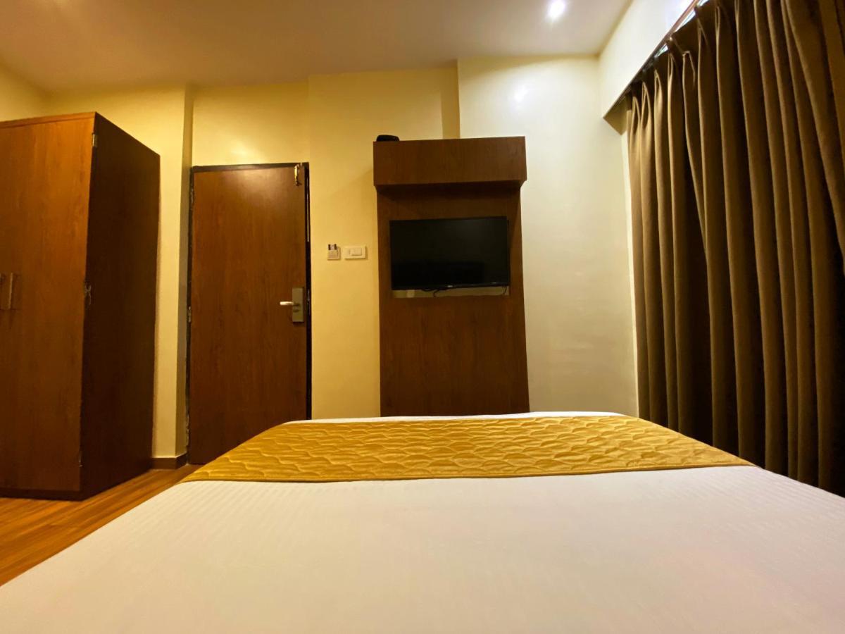 Hotel Pearl'S Bkc Inn- Near Trade Centre, Visa Consulate Bombay Extérieur photo