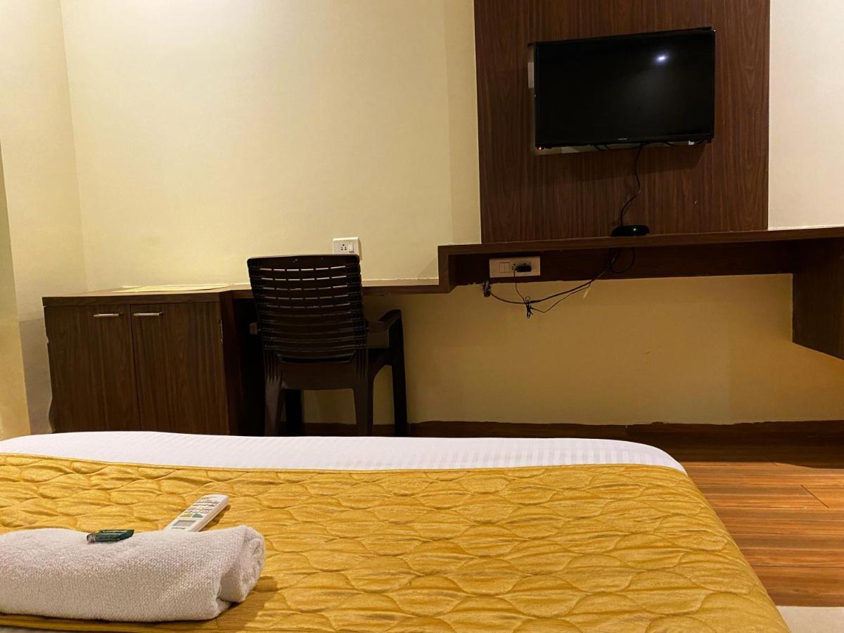 Hotel Pearl'S Bkc Inn- Near Trade Centre, Visa Consulate Bombay Extérieur photo